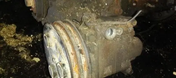 Mazda Premacy Air conditioning (A/C) compressor (pump)