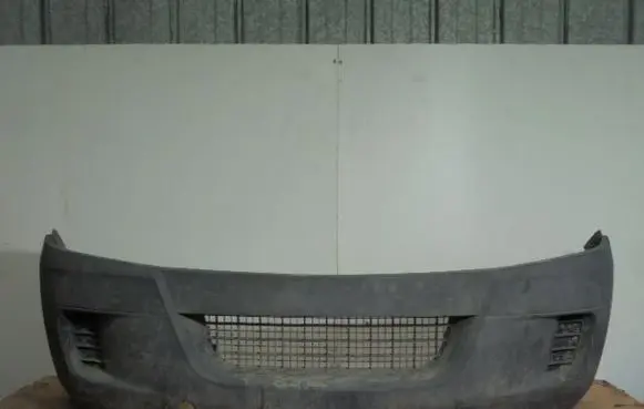 Iveco Daily 35.8 - 9 Front bumper 3802001