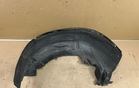 BMW X5 E53 Rear arch fender liner splash guards 8403060