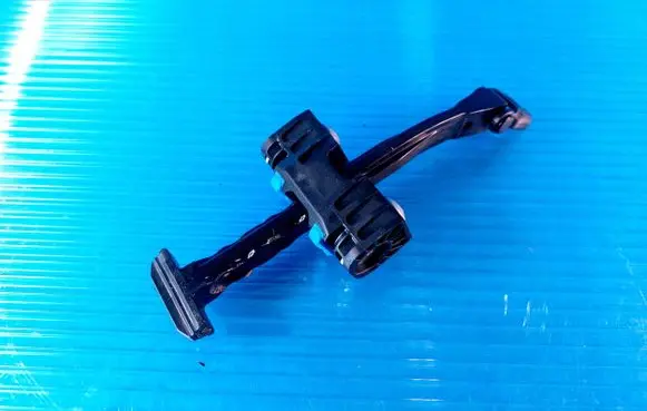 Volkswagen Touareg II Front door check strap stopper 7P0839249