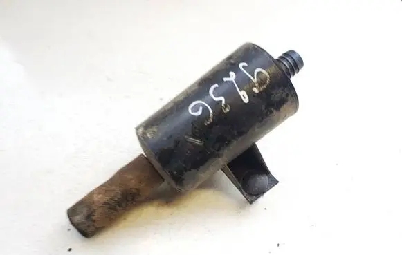 Vacuum air tank