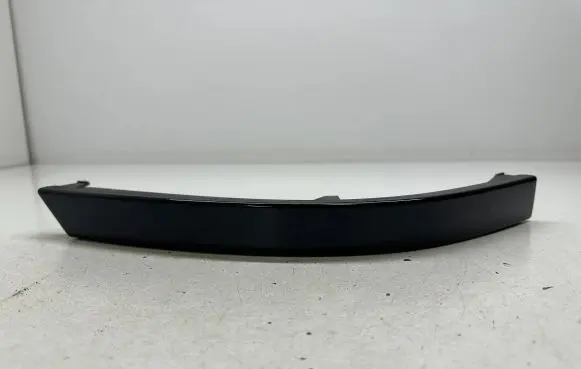 BMW 7 E65 E66 Rear/tail light trim molding 51127155445 7155445