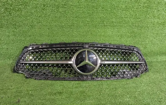 Mercedes-Benz CLA C118 X118 Front grill 