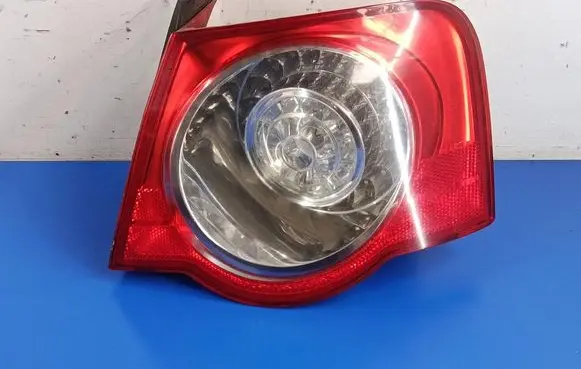 Volkswagen PASSAT B6 Rear/tail lights 3C5945096H