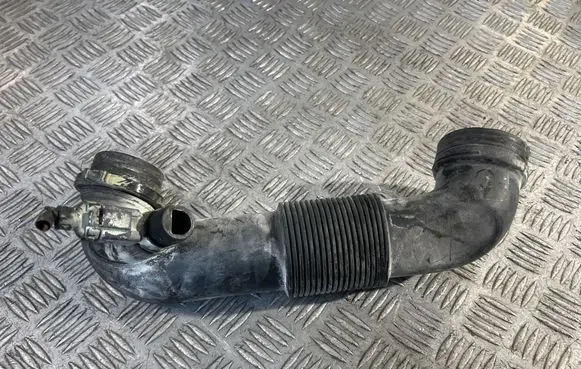 Mercedes-Benz B W245 Intercooler hose/pipe 446483600