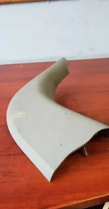 Foot area side trim