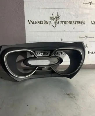 Renault Captur Trim molding 682506533R 10447828 02072019
