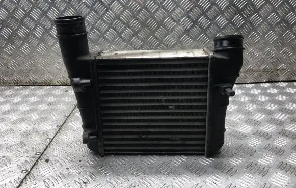 Audi A4 S4 B7 8E 8H Intercooler radiator 8E0145805S