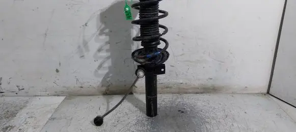 Volkswagen Polo IV 9N3 Front shock absorber/damper 6Q0413031CF