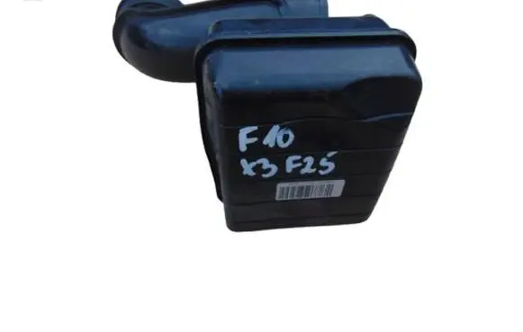 BMW X3 F25 Intake resonator 8512249