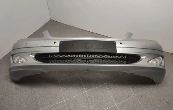 Mercedes-Benz S W221 Front bumper A2218800040