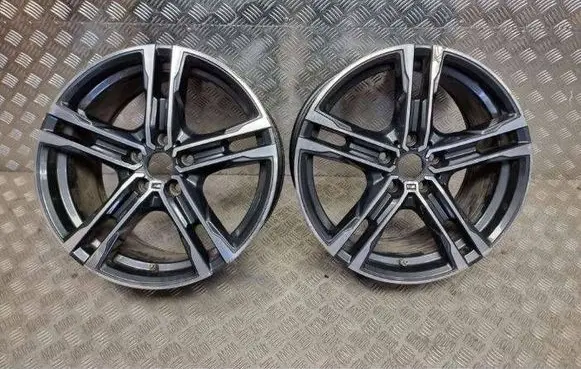 BMW 1 F40 R18 alloy rim 8092352