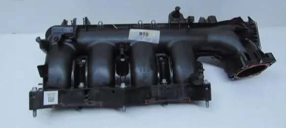 Mercedes-Benz B W246 W242 Intake manifold 2700900737