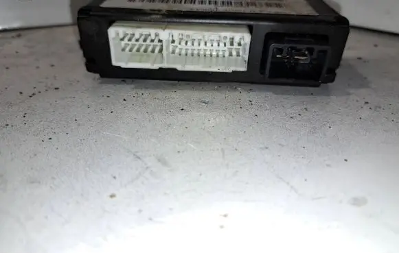 Chrysler Town u0026 Country V Tailgate/trunk control unit/module P05082068AH 08260 TRH2598D6756