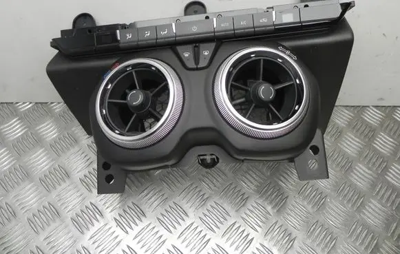 Chevrolet Camaro Rear air vent grill 84015994 T8454