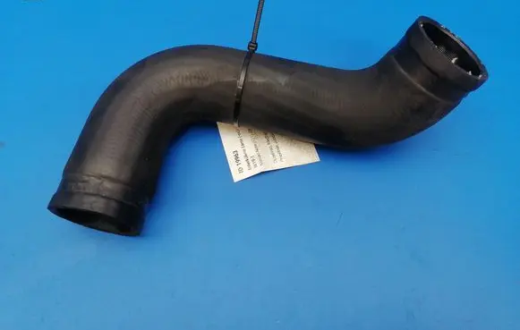 Nissan Note (E11) Intercooler hose/pipe