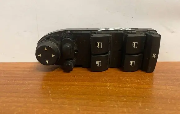 BMW X5 E70 Electric window control switch 9218044