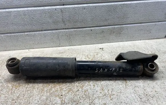 Hyundai Santa Fe Rear shock absorber/damper 553102B201
