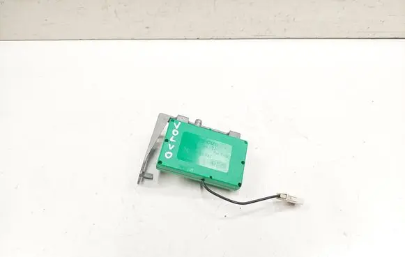 Volvo V70 Aerial antenna amplifier 9459222 AAR835