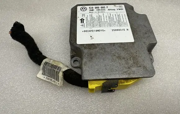 Volkswagen Golf V Airbag control unit/module 1C0909605F 25060315H 5WK43131