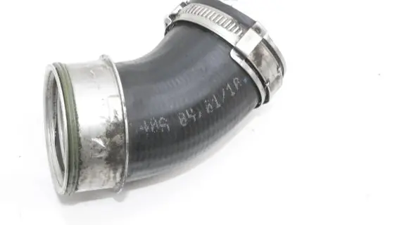 Audi Q7 4L Intercooler hose/pipe 7L6145943B