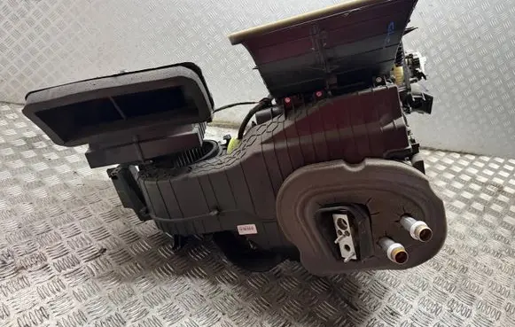 Fiat 500L Interior heater climate box assembly 