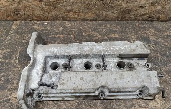 Hyundai XG Rocker cam cover 