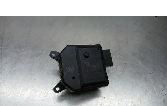 Skoda Fabia Mk1 (6Y) Coolant heater control valve 