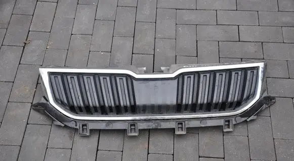 Skoda Karoq Front grill 57A853343