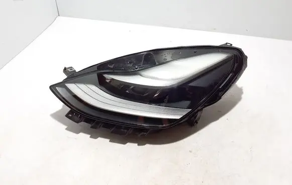 Tesla Model 3 Headlight/headlamp 151495200E