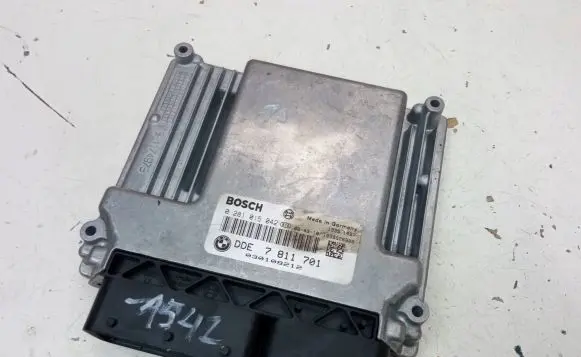 BMW 3 E90 E91 Engine control unit/module ECU