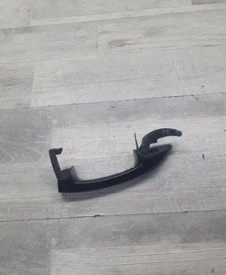 Seat Alhambra (Mk2) Front door exterior handle 1K8837209B