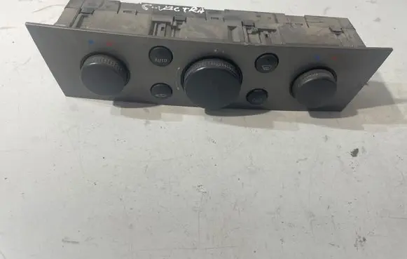 Opel Vectra C Climate control unit 13131021