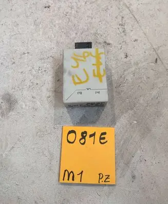 BMW 3 E46 Other control units/modules 05021100