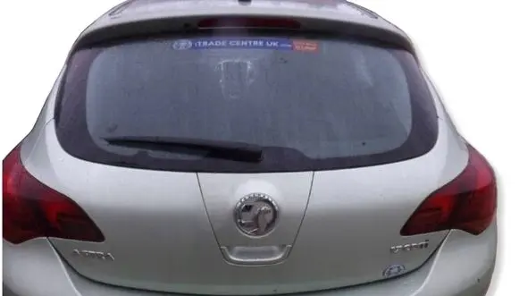 Opel Astra J Tailgate/trunk/boot lid 