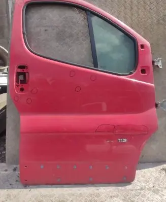 Renault Trafic II (X83) Front door