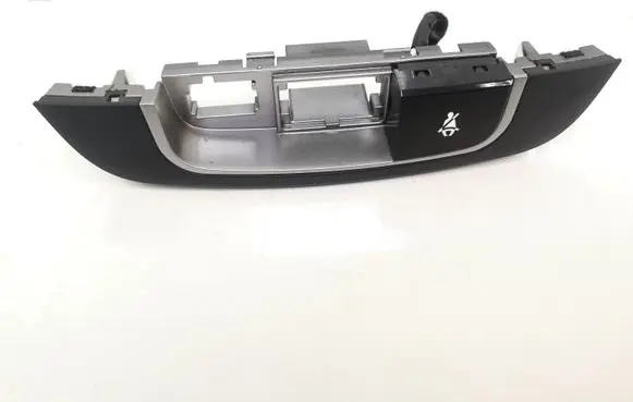 Hyundai ix35 Other switches/knobs/shifts 847402S350