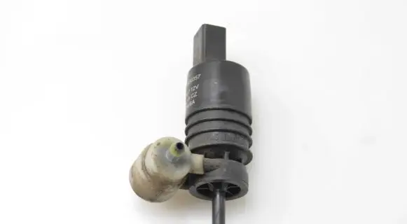 Opel Insignia A Windscreen/windshield washer pump 13250357