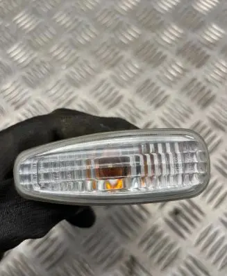 Hyundai i30 Front fender indicator light 923033L1