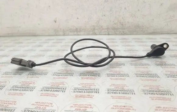 Audi A6 S6 C5 4B Crankshaft position sensor 038907319E