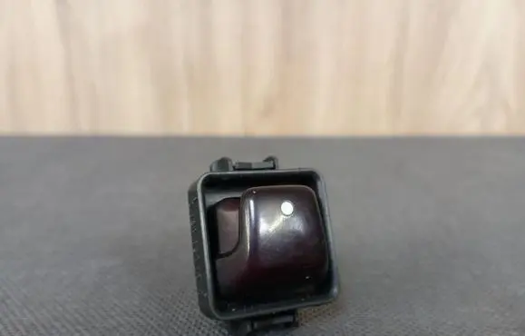 Mercedes-Benz SLK R170 Sunroof switch 1298201610 A1298201610