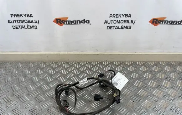 Volkswagen PASSAT CC Parking sensor (PDC) wiring loom 3C8971104H
