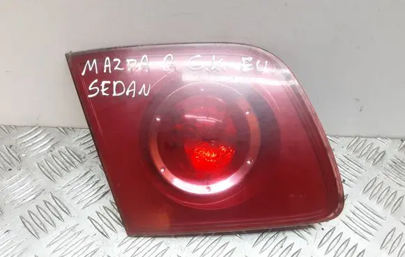 Mazda 3 I Tailgate rear/tail lights P2775