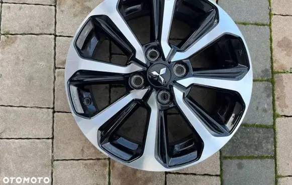 Mitsubishi Space Star R15 alloy rim 