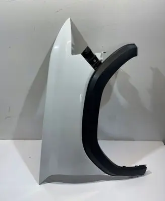 Dacia Duster III Fender 