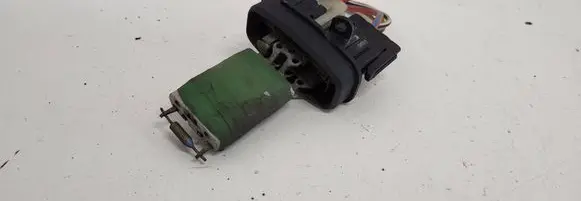Volkswagen II LT Heater blower motor/fan resistor