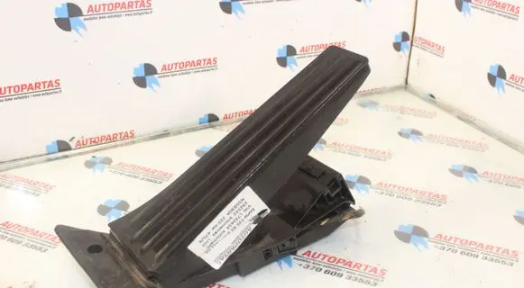 BMW X3 F25 Accelerator throttle pedal 6852644 25916010