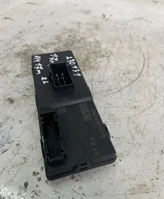 Audi A4 S4 B9 Tailgate/trunk control unit/module 4m0959107