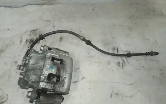 Mitsubishi Eclipse Cross Front brake caliper
