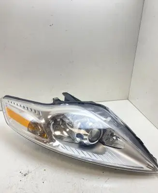 Ford Mondeo MK IV Headlight/headlamp 1136477R 35XT5
